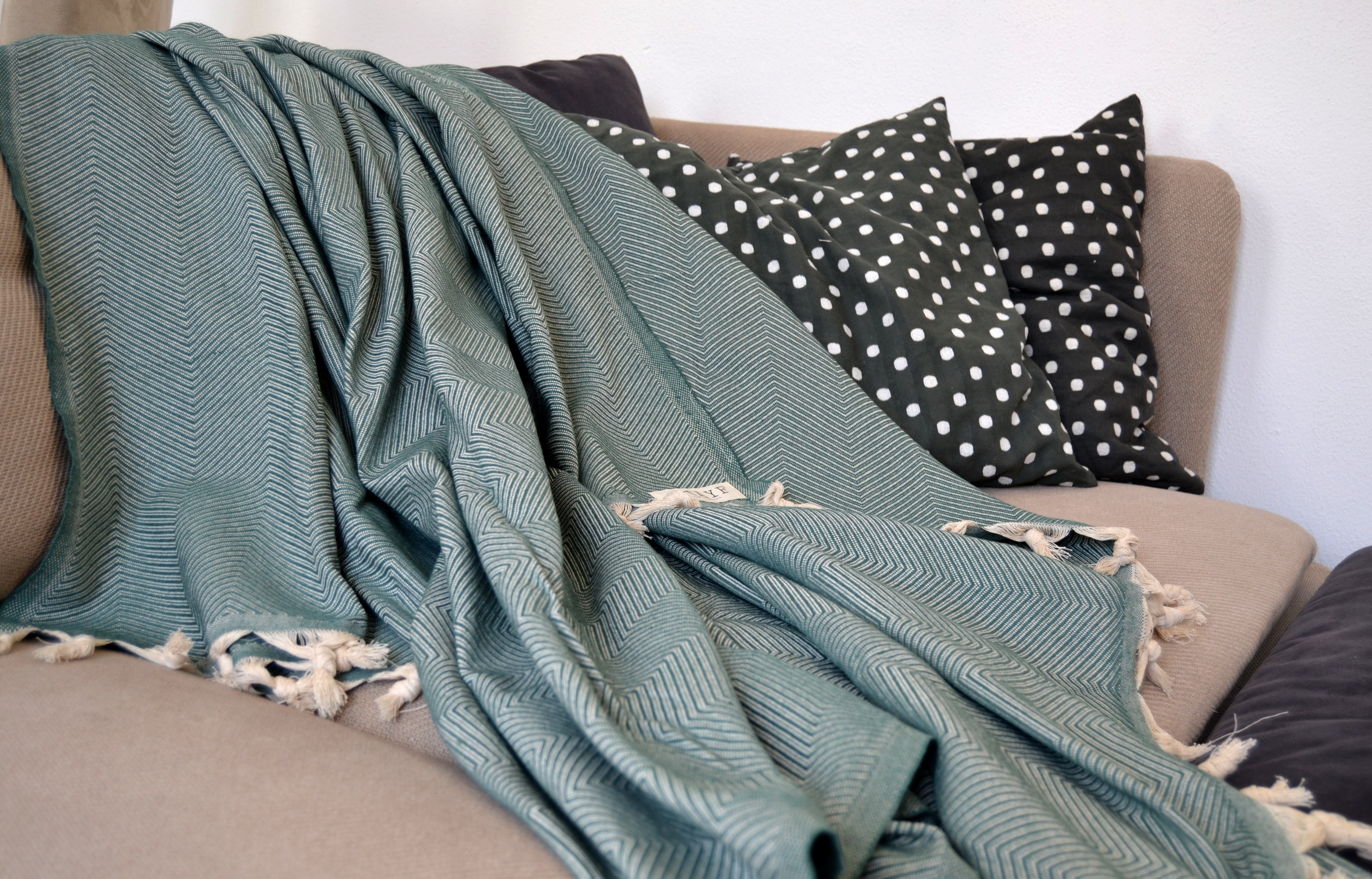 Hand-woven Blanket ''Ayvalik''
